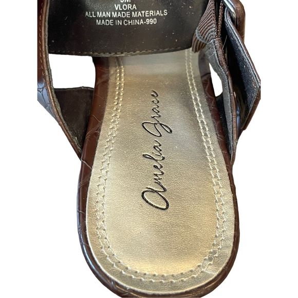 Amelia Grace Brown Faux Snakeskin Block Heels Size 9 - Picture 6 of 7